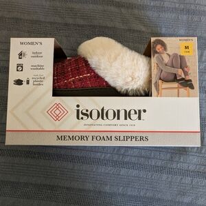 Isotoner Women's Memory Foam Slippers M Medium 7.5 8 Red And Cream Brand New